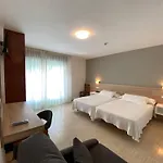 Szálloda Riveiro 2*