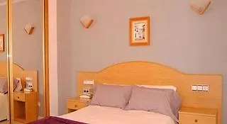 Riveiro Hotell