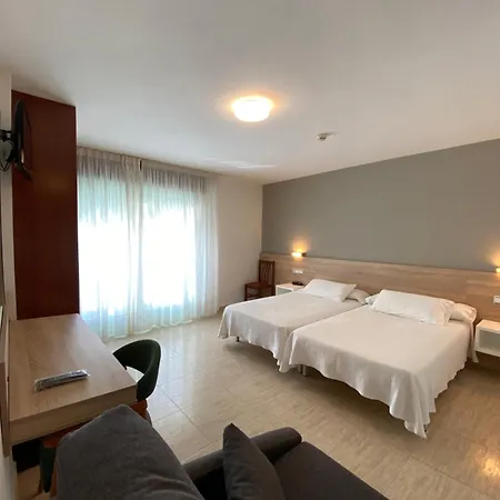 Hotel Riveiro 2*