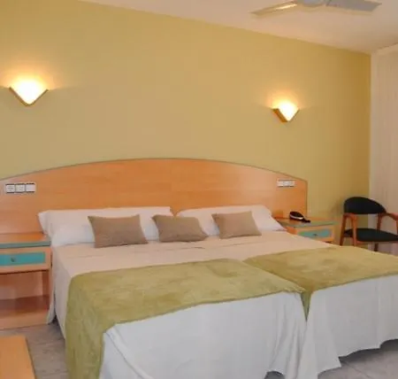 Riveiro Hotel 2*